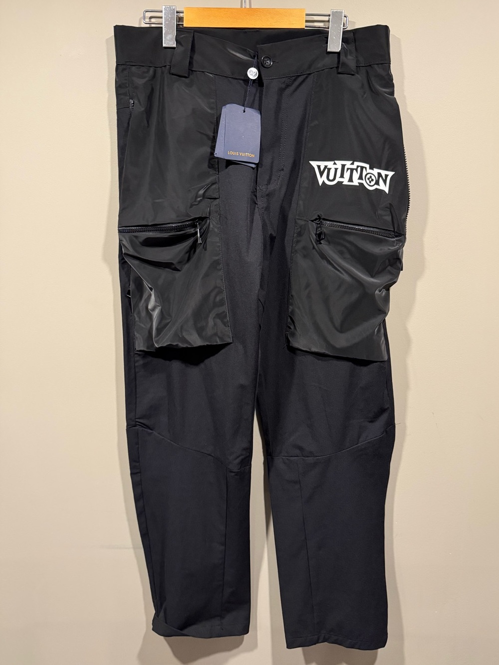Louis Vuitton Utility tech Cargo Trousers with Logo Patch and front zip pockets image 2